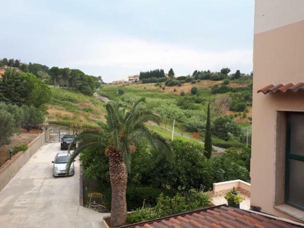 B&B La Collina Dei Poeti Катандзаро Екстер'єр фото